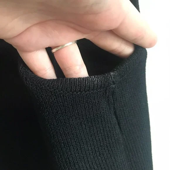 ST. JOHN Basics Black Knit Crop Tank Top Size Small - Picture 5 of 8